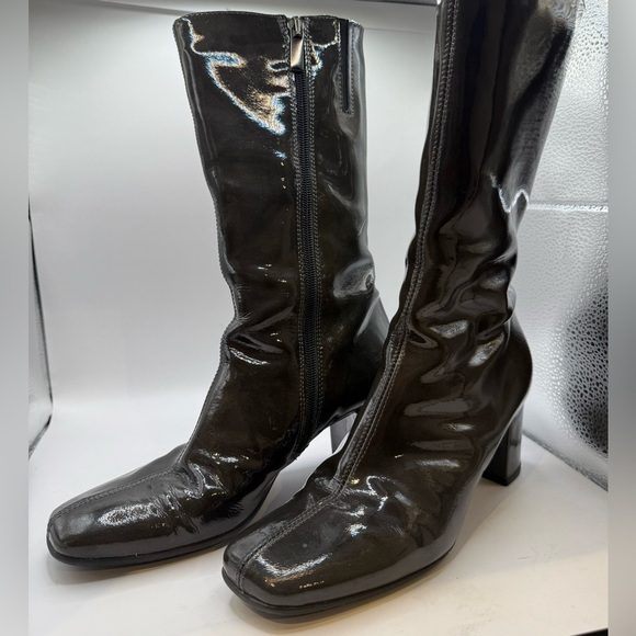 Aquatalia Glossy Black Patent Heeled Boots - Picture 3 of 7